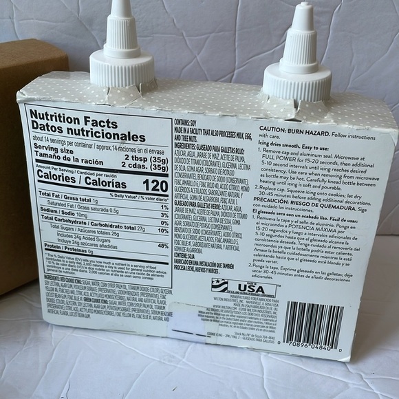 Cookie Decorating 12 Piece Holiday Baking Supplies Cookie Cutters Wilton Icing - Picture 5 of 7